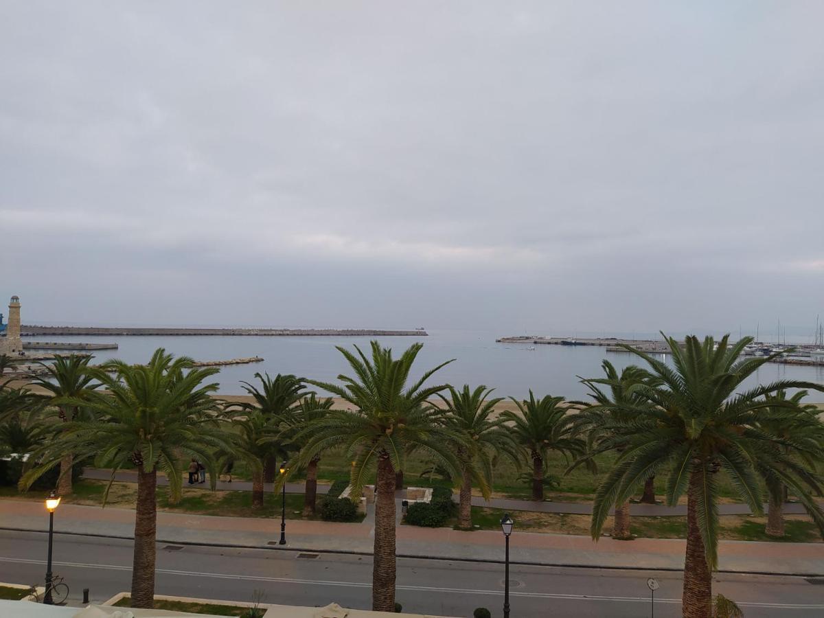 Sea Front Old Town Hotel Rethymno  Bagian luar foto